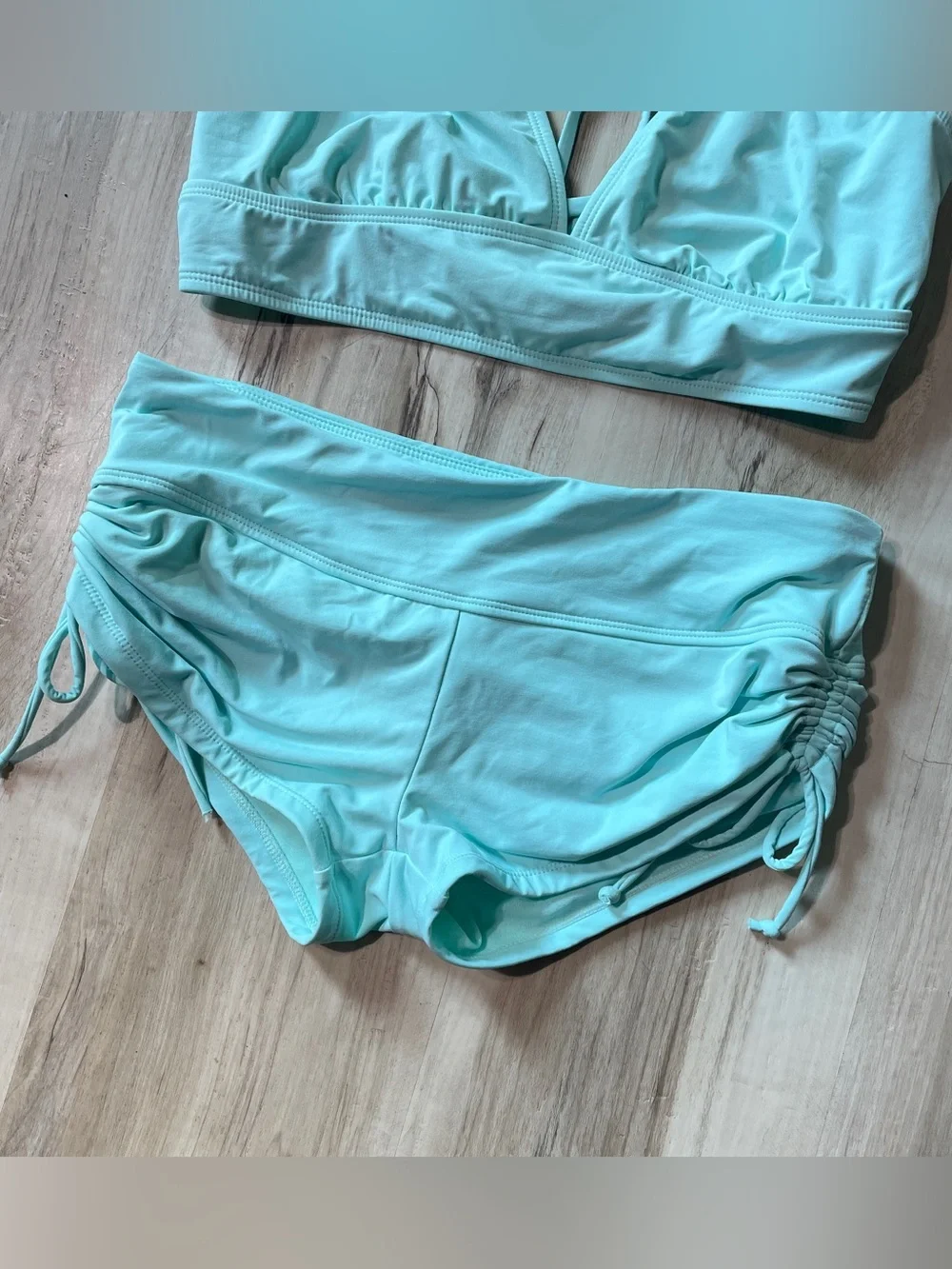 Athleta bikini set, light blue teal color, Top & Bottom size small, swimsuit